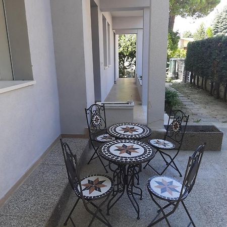 Spazioso Appartamento In Casa Singola Padova Con Giardino Luaran gambar