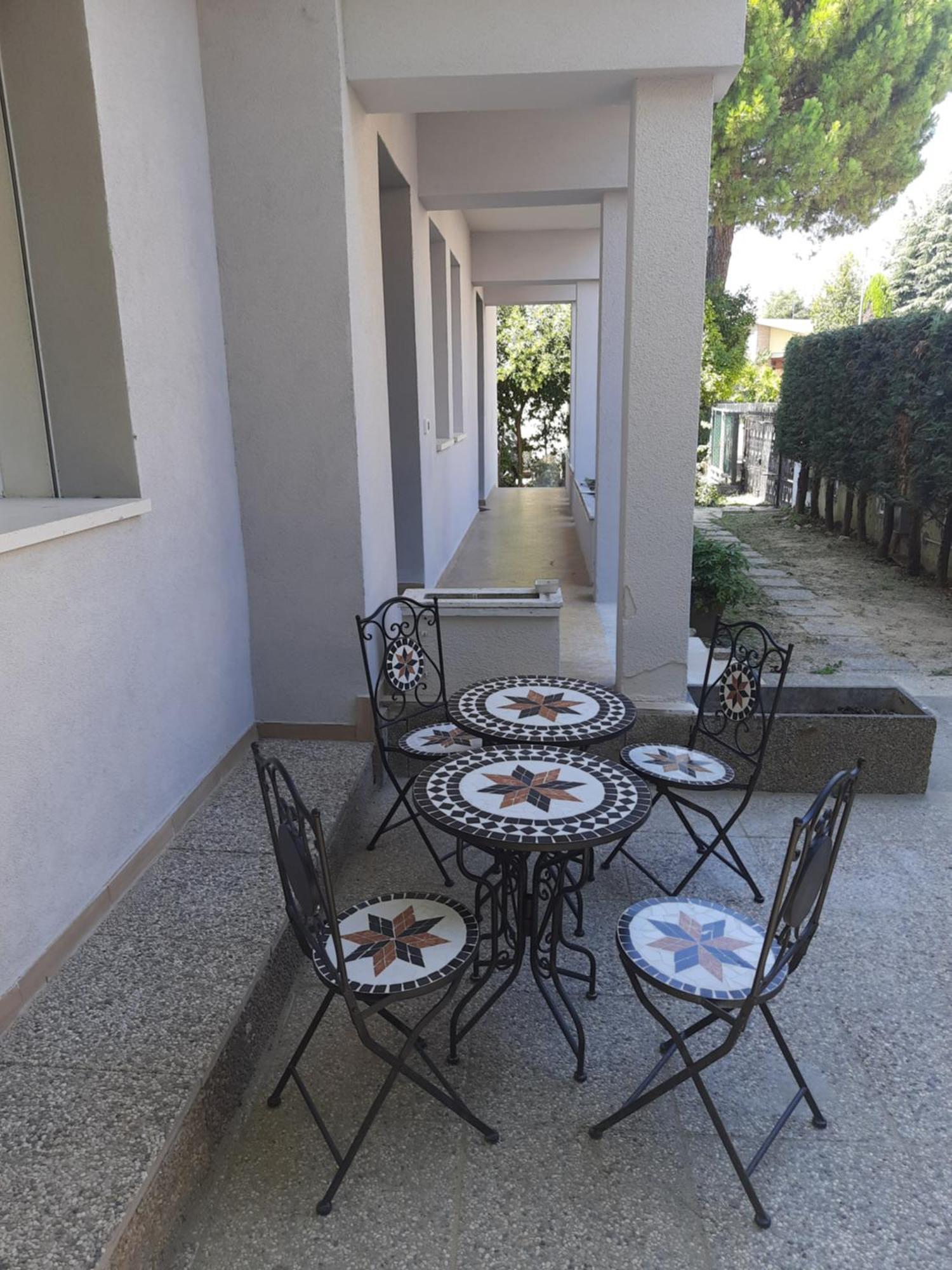 Spazioso Appartamento In Casa Singola Padova Con Giardino Luaran gambar